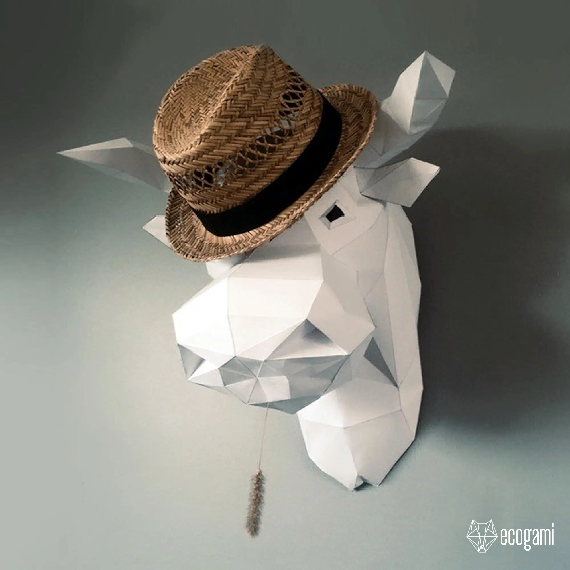Koe hoofd in origami 3D, weergave 5