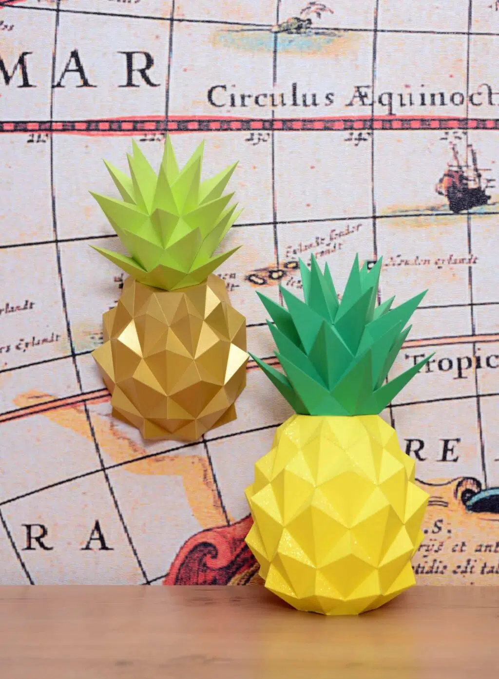 Papercraft gouden ananas in origami 3D, weergave 2