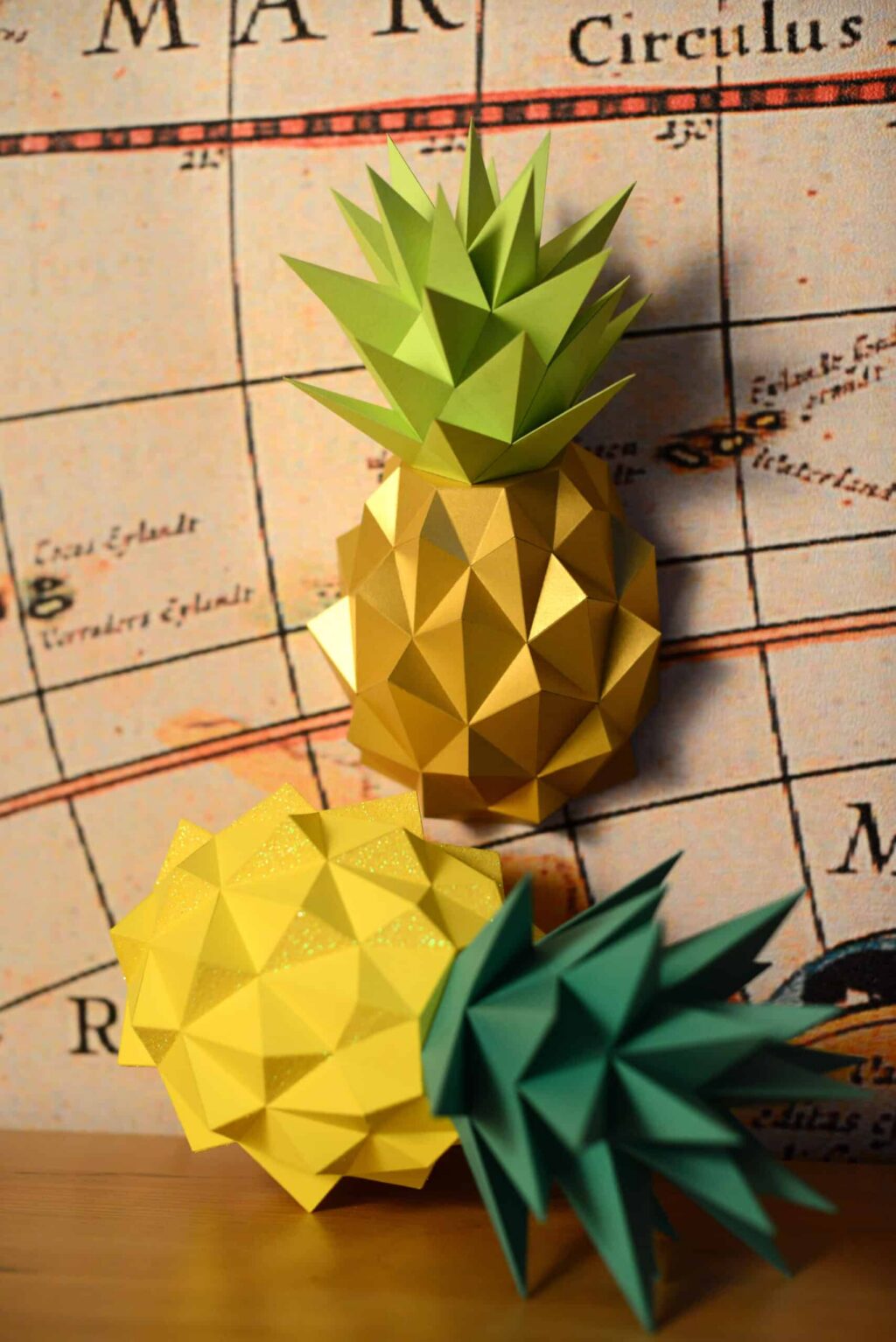 Decorative 3D Origami Pineapple to Assemble