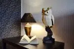 Papercraft di gufo in origami 3D, vista laterale