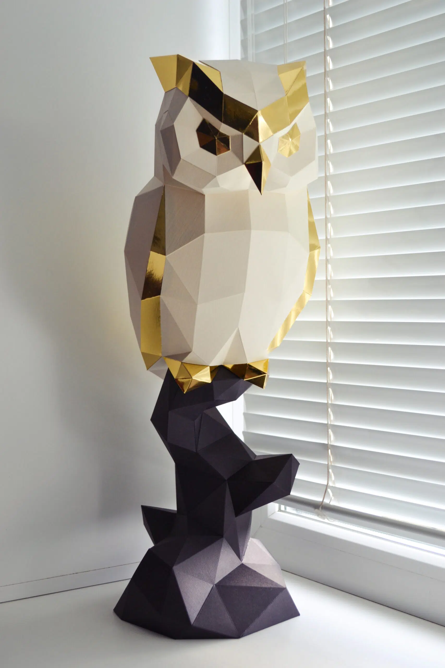 Papercraft di gufo in origami 3D, modello 3D, vista 2