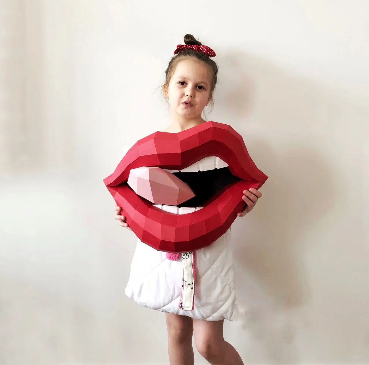 Rolling Stones-lippen papercraft 3D, weergave 6