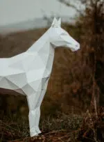 Papercraft stehendes Pferd im 3D-Origami, Ansicht 2, Ansicht 3