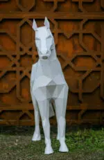 Papercraft stehendes Pferd im 3D-Origami, Seitenansicht, Ansicht 3