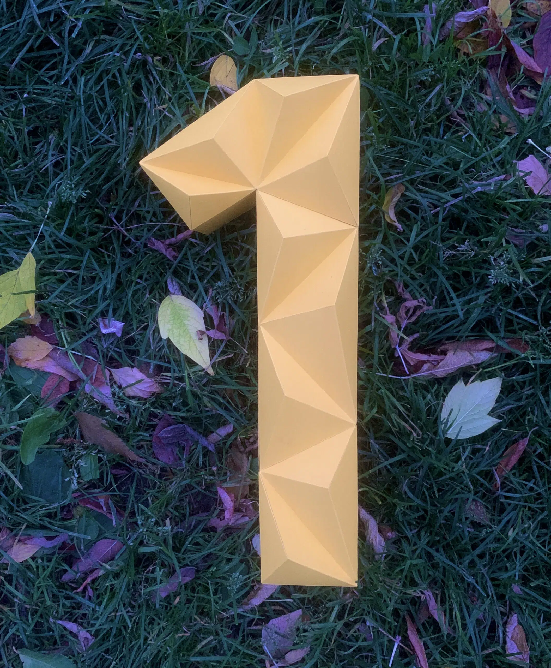 Todos os números em papercraft 3D, vista lateral