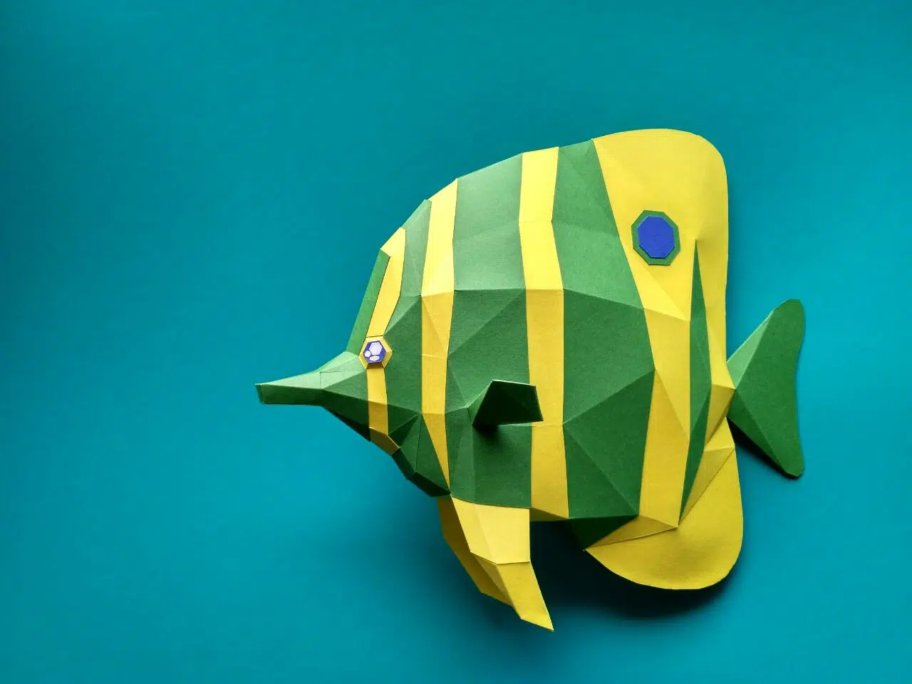 3D origami papercraft butterfly fish, assembled