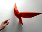 Papercraft of flying birds in 3D origami