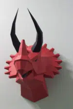 Triceratops kop 3D origami voor aan de muur, weergave 3