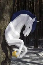 Papercraft licorne murale à crinière bleue en origami 3D