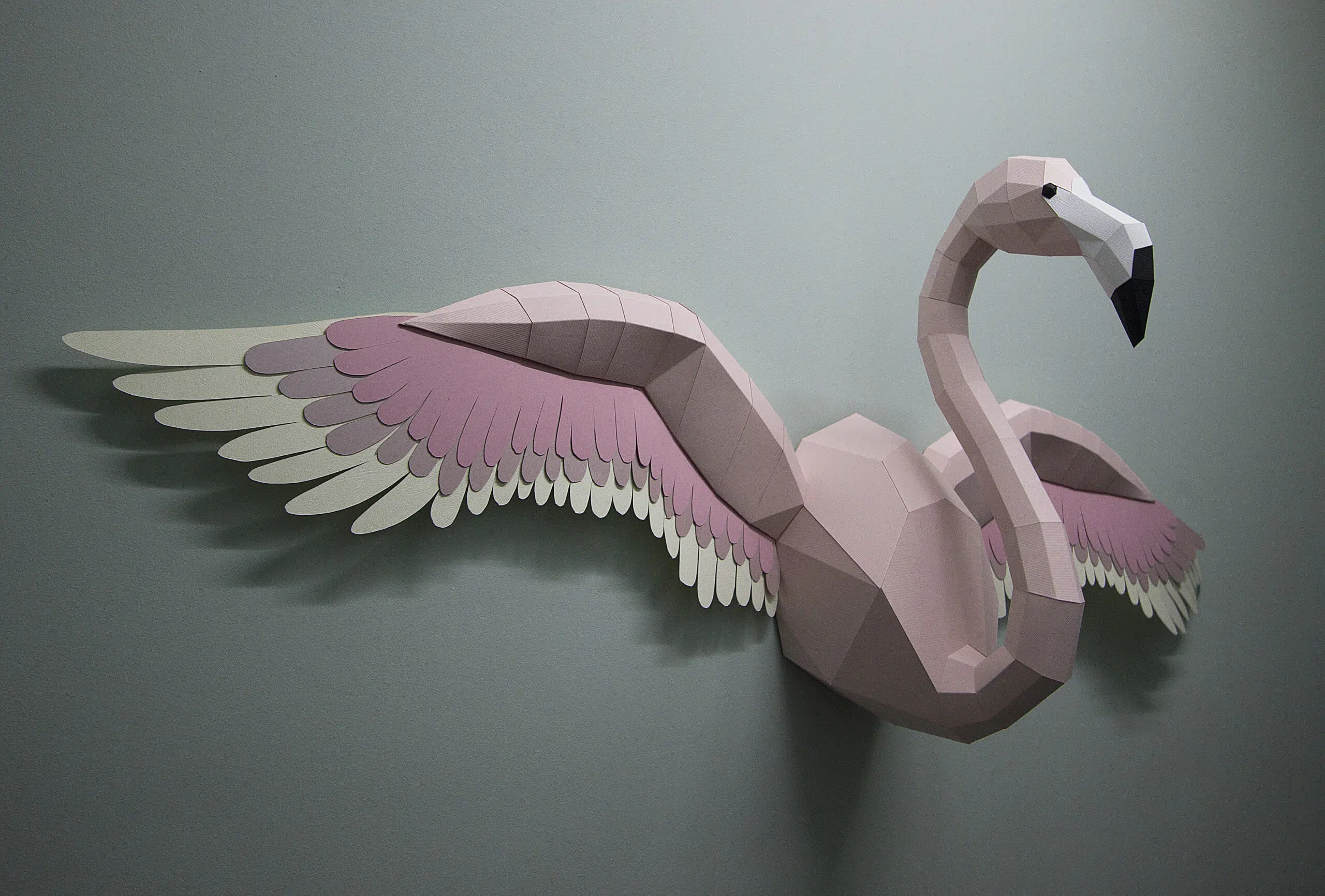 Flamingo muurdecoratie met uitgespreide vleugels in origami, weergave 13
