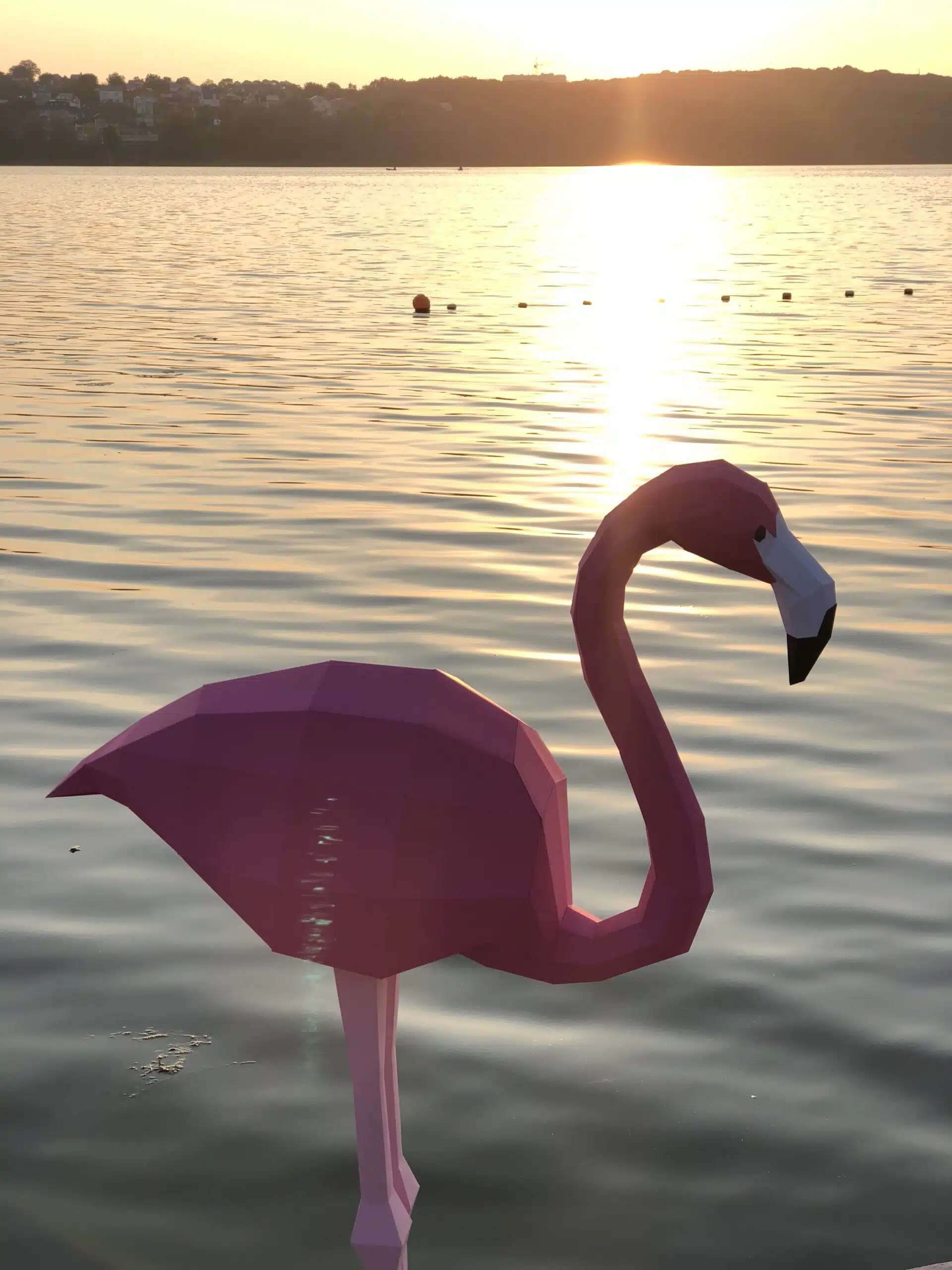 Papercraft dúo de flamencos rosas de pie en origami 3D, vista 2