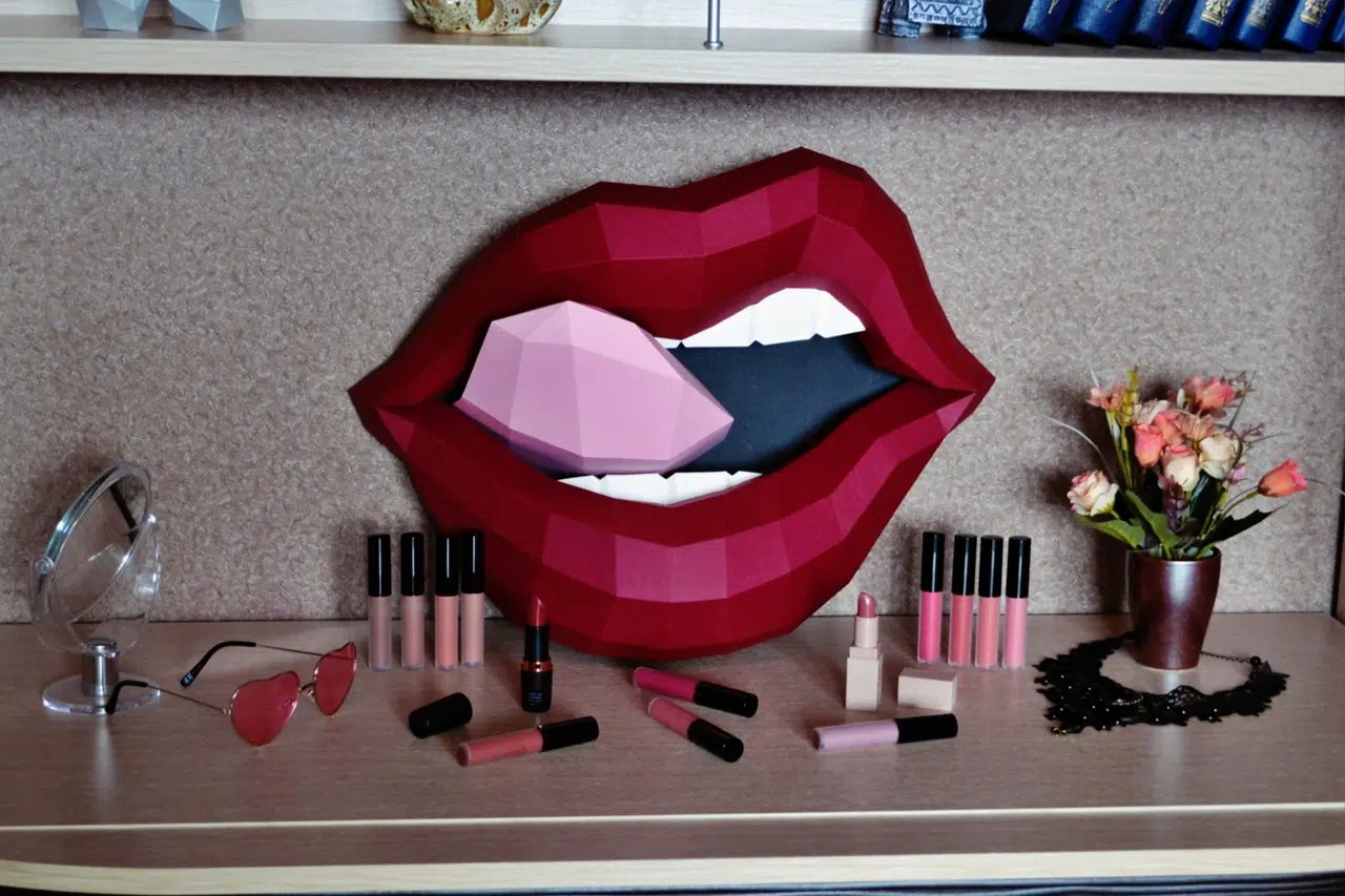 Rolling Stones-lippen papercraft 3D, weergave 7