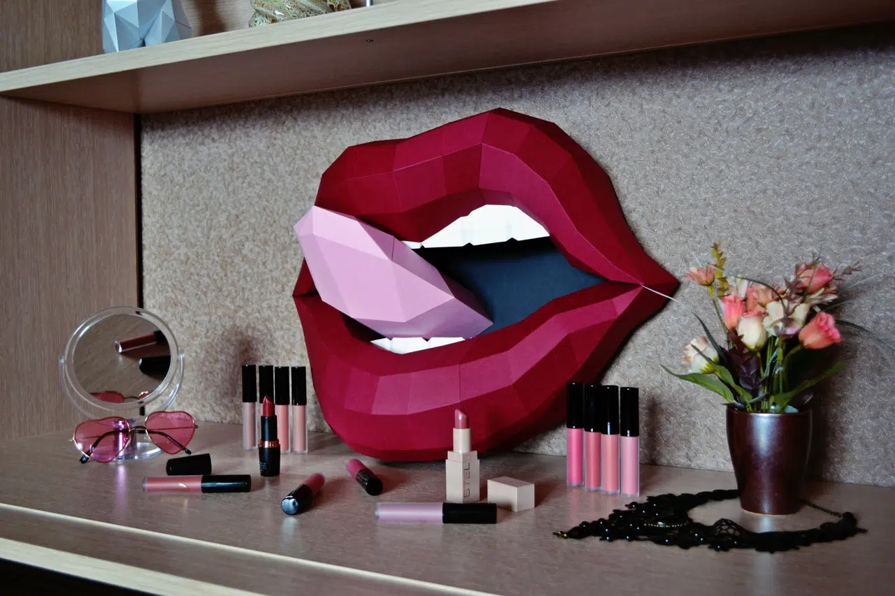 Rolling Stones-lippen papercraft 3D, weergave 14