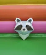 Papercraft de cabeça de guaxinim em origami 3D