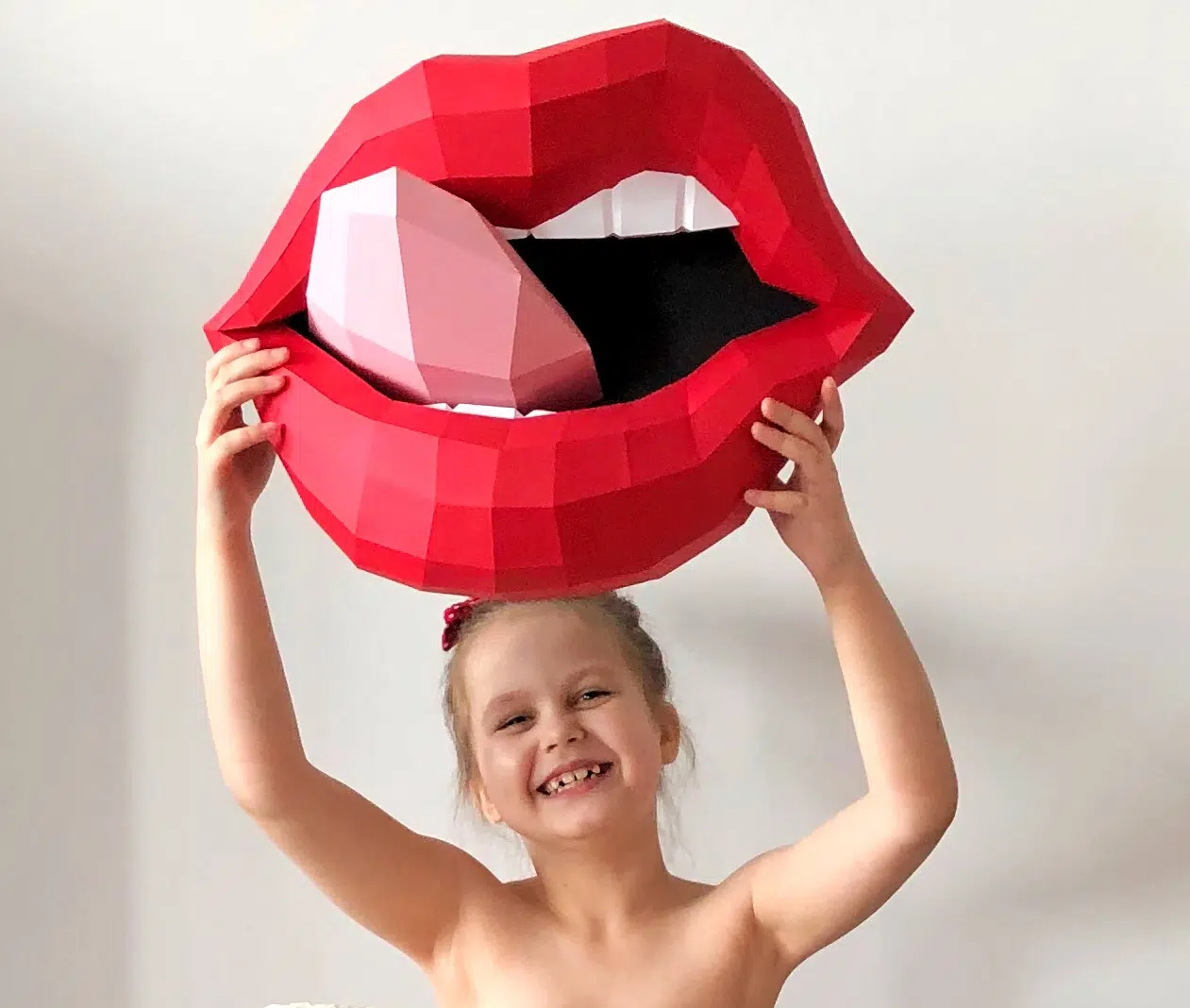 Rolling Stones-lippen papercraft 3D, weergave 10