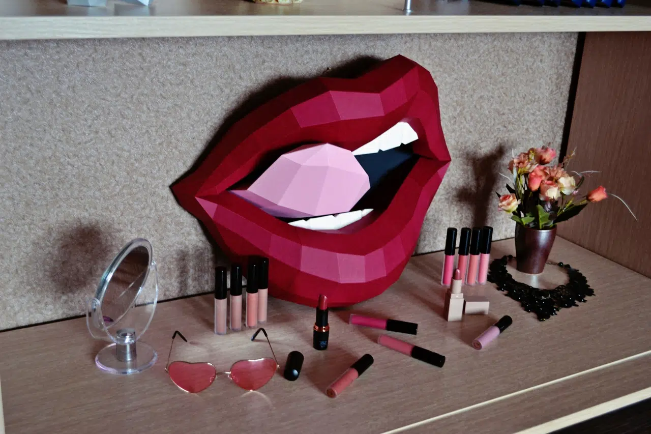 Rolling Stones-lippen papercraft 3D, weergave 16