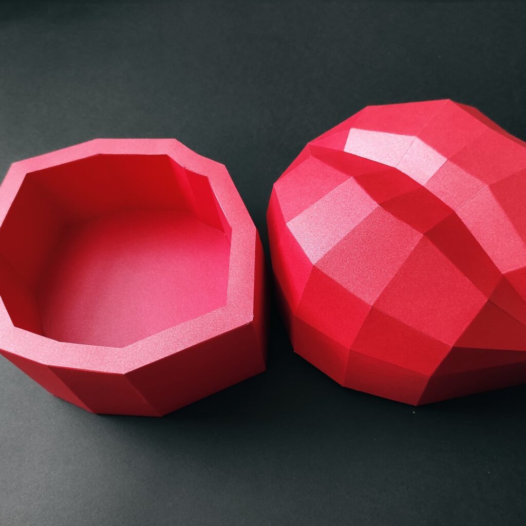 Papercraft de boîte lèvres en origami Papercraft de boîte lèvres en origami