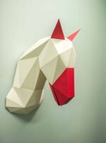 Papercraft de cabeça de unicórnio em origami 3D