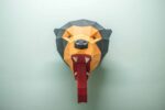 Papercraft de cabeza de oso malayo en origami