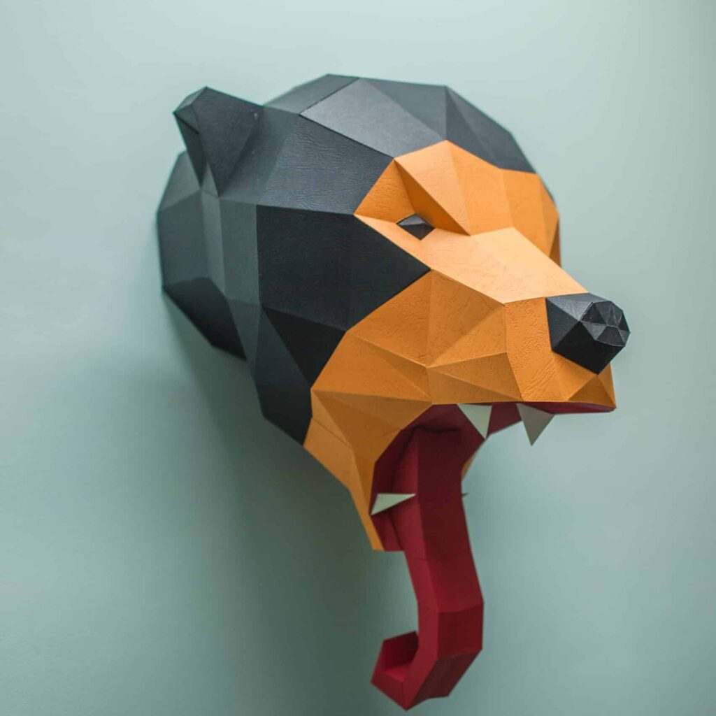 Papercraft malayan bear head in origami