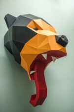 Papercraft de cabeza de oso malayo en origami