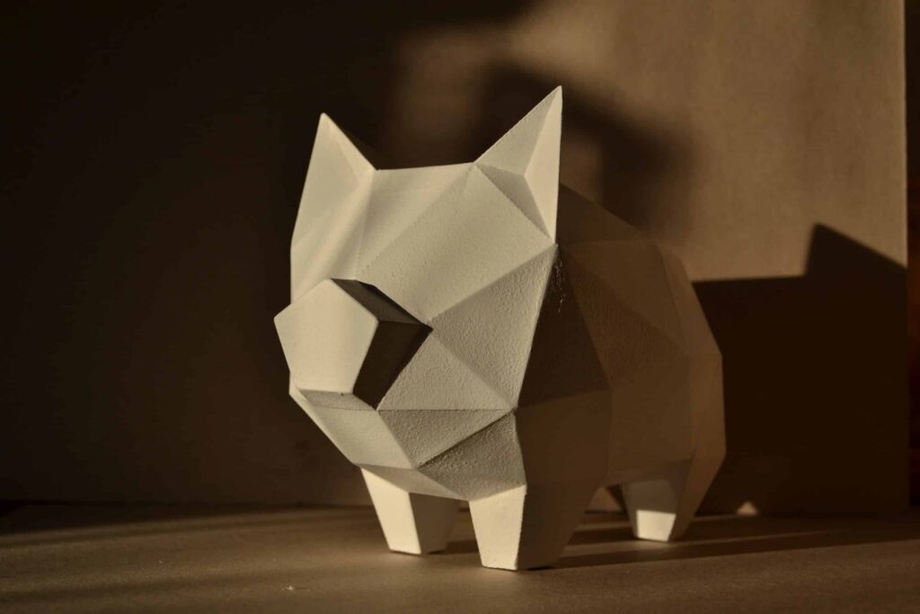 Papercraft di maialino salvadanaio in origami
