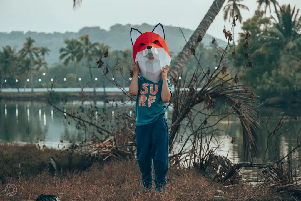 Papercraft trofeo cabeza de zorro en origami