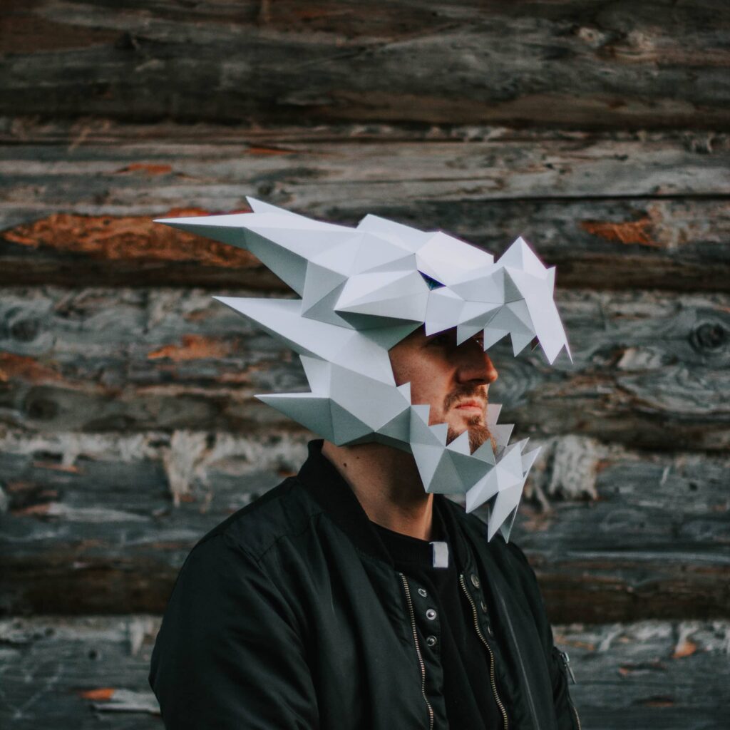 Papercraft dragon mask in 3D origami