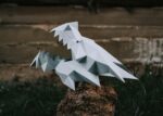 Papercraft dragon mask in 3D origami