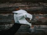 Papercraft Tiger-Maske im 3D-Origami