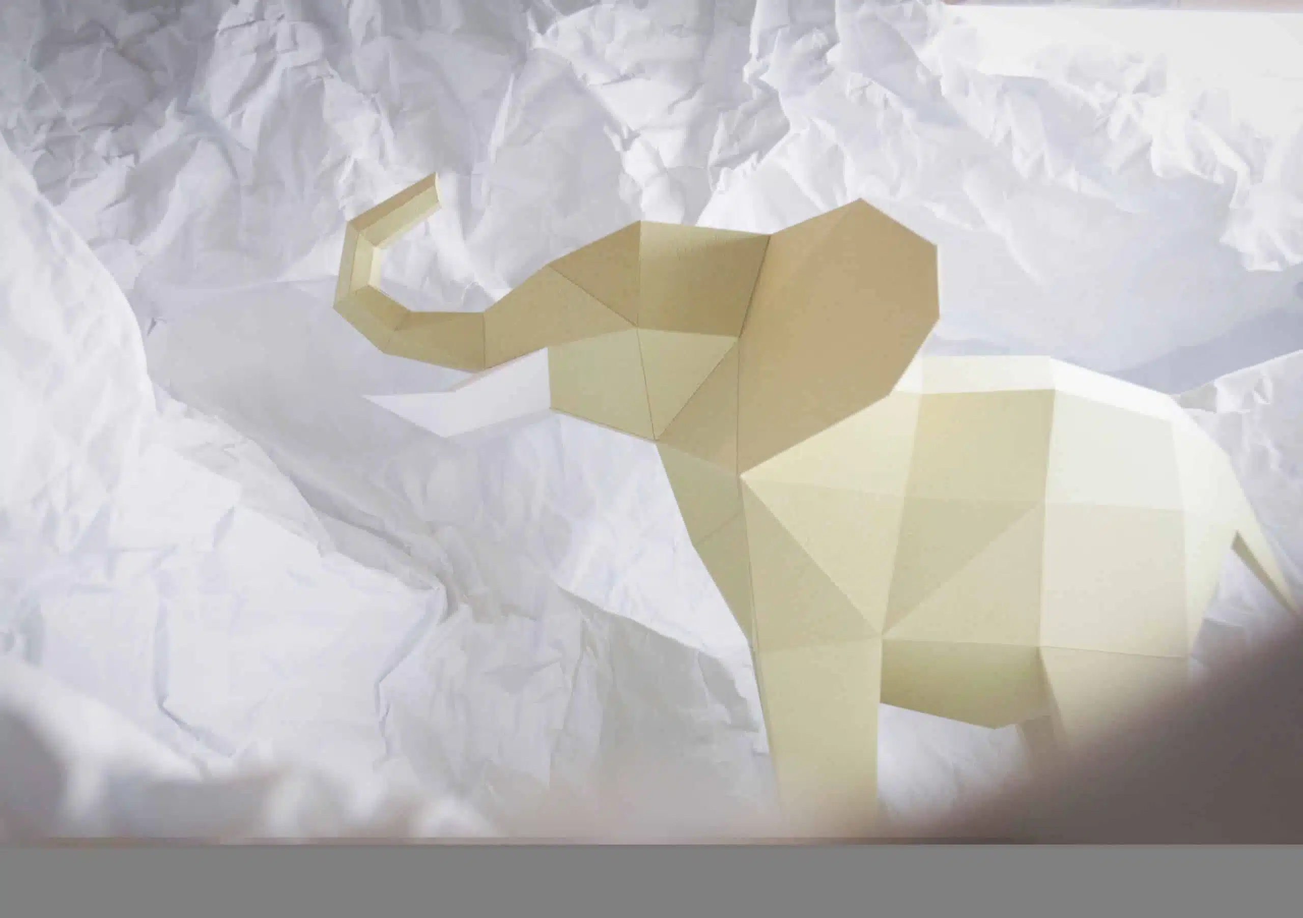 Papercraft olifant in 3D origami, weergave 9