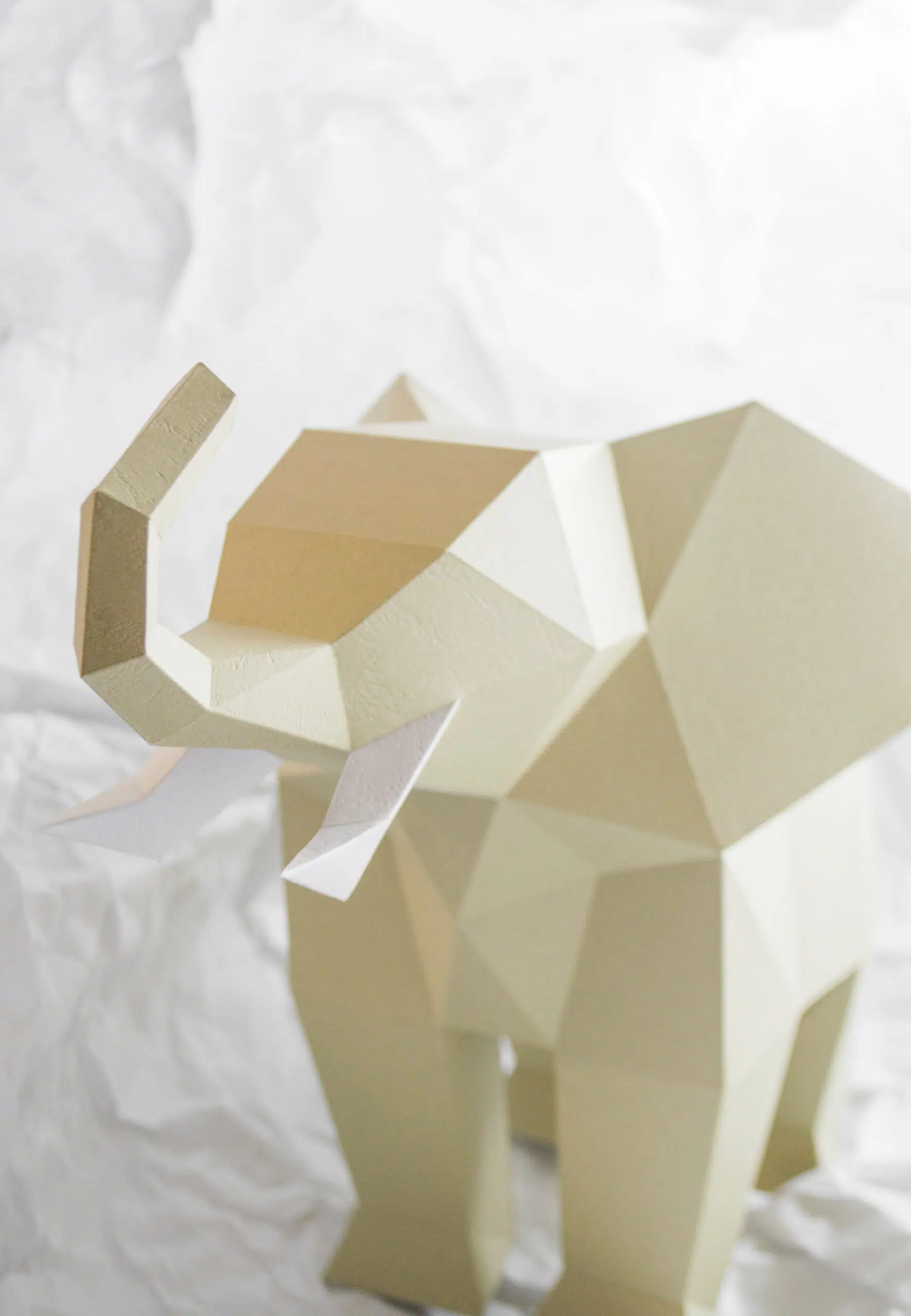 Papercraft olifant in 3D origami, weergave 5