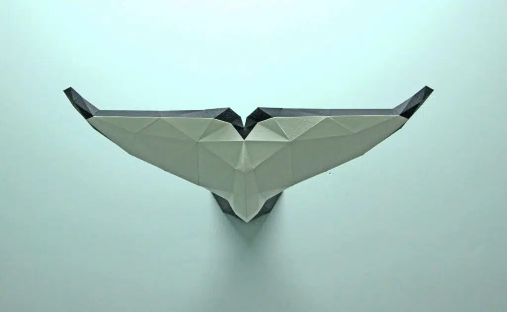 Papercraft de cauda de orca em origami 3D