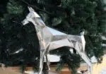 Papercraft doberman noir et feu en origami 3D