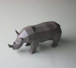Papercraft di rinoceronte in origami 3D