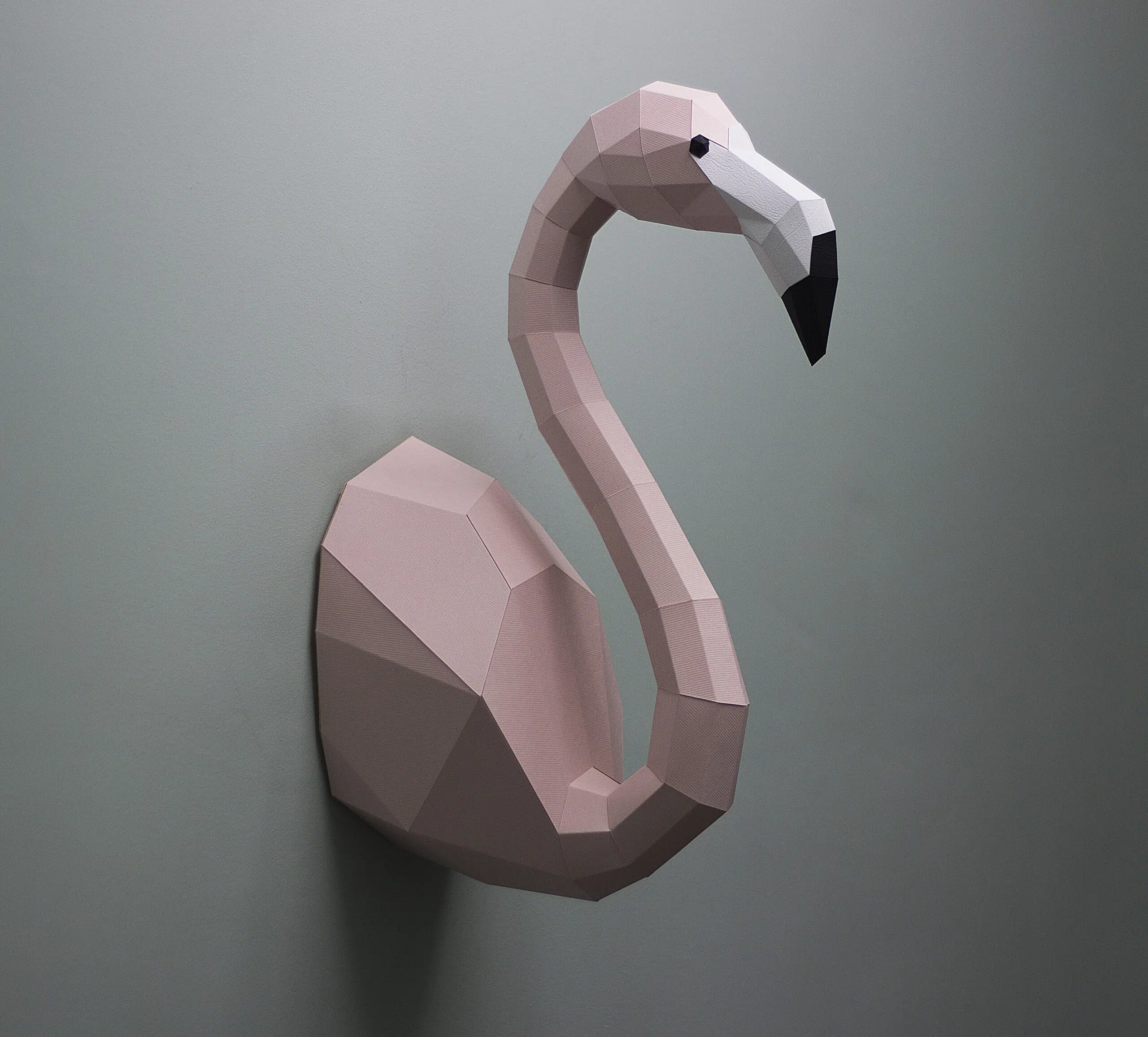 Papercraft flamenco rosa mural en origami 3D, vista 2