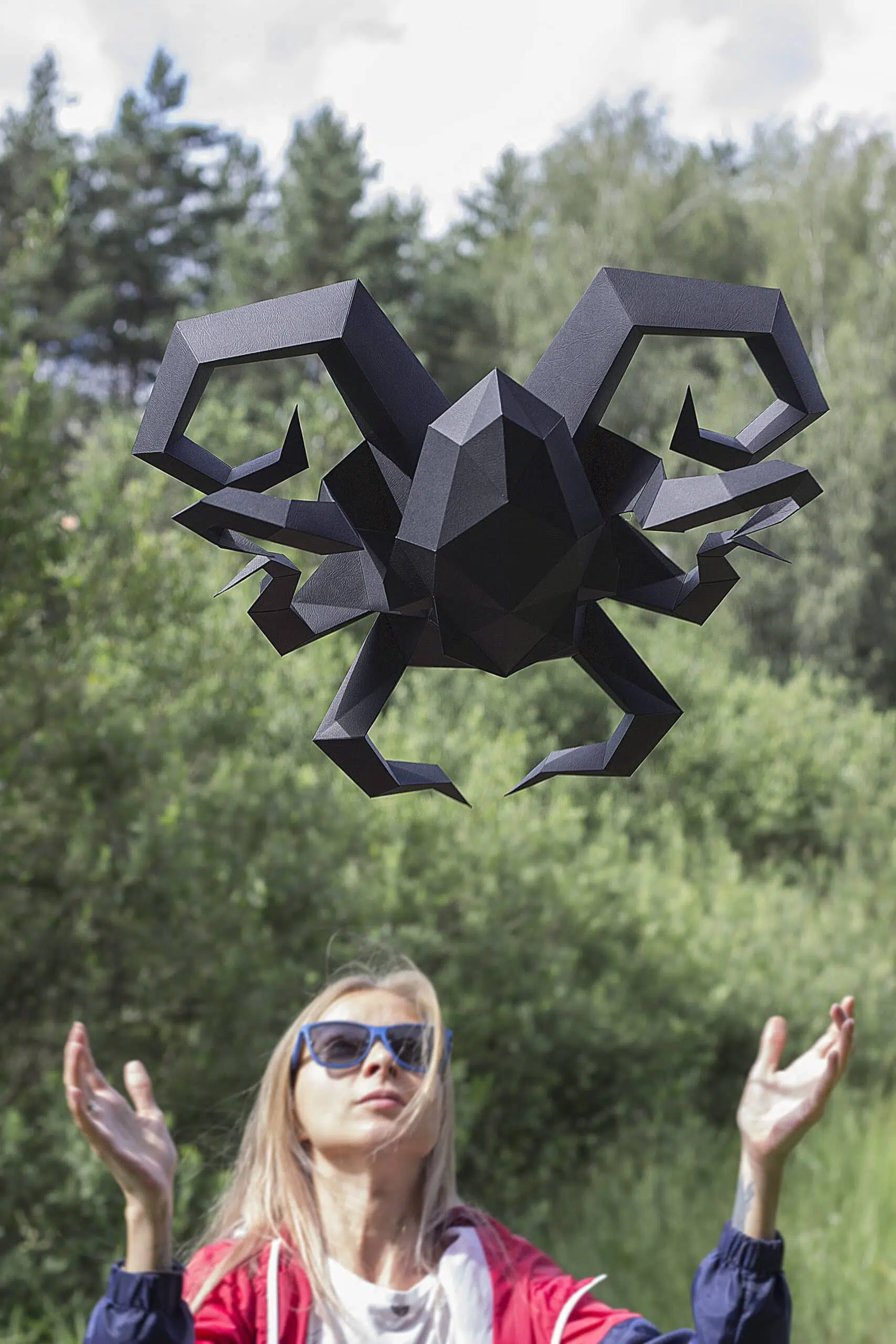 Papercraft Kraken-Oktopus aus Origami, montiert