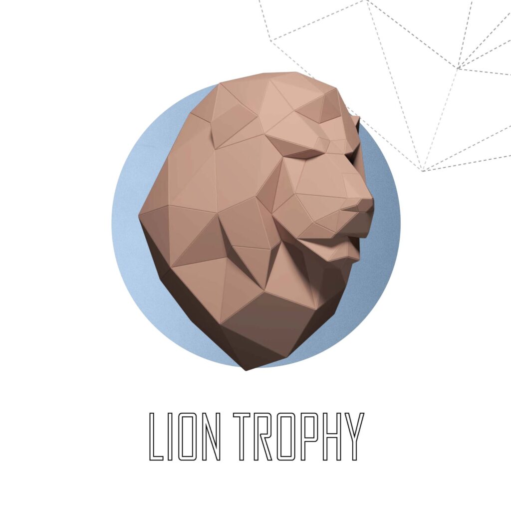 Papercraft lion head in origami