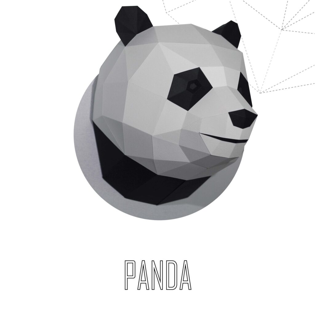 Papercraft panda head in origami