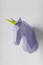 Papercraft de cabeça de unicórnio em origami 3D