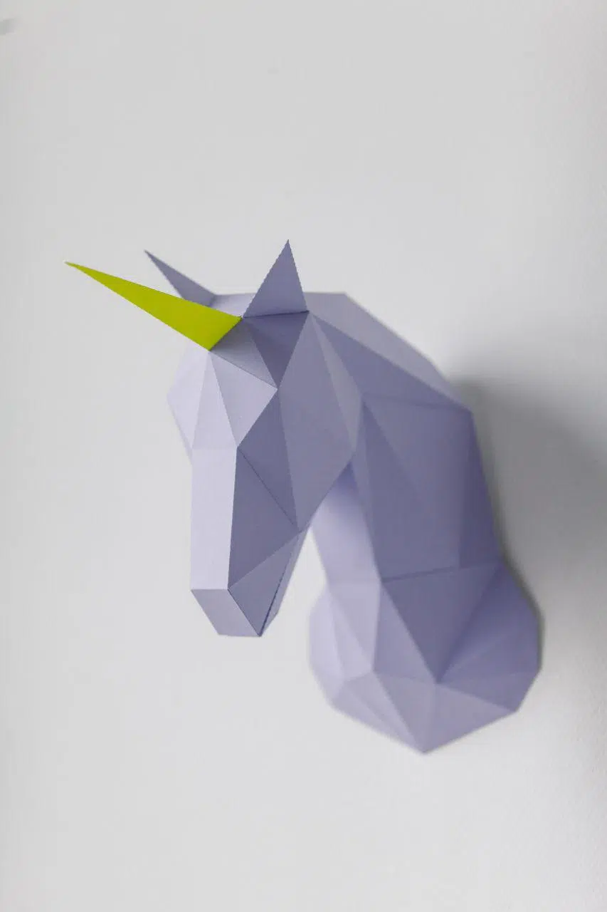 Papercraft tête de licorne bleue en origami 3D