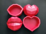 Papercraft heart and lips boxes in 3D origami