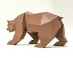 Papercraft bruine beer in 3D-origami, weergave 5
