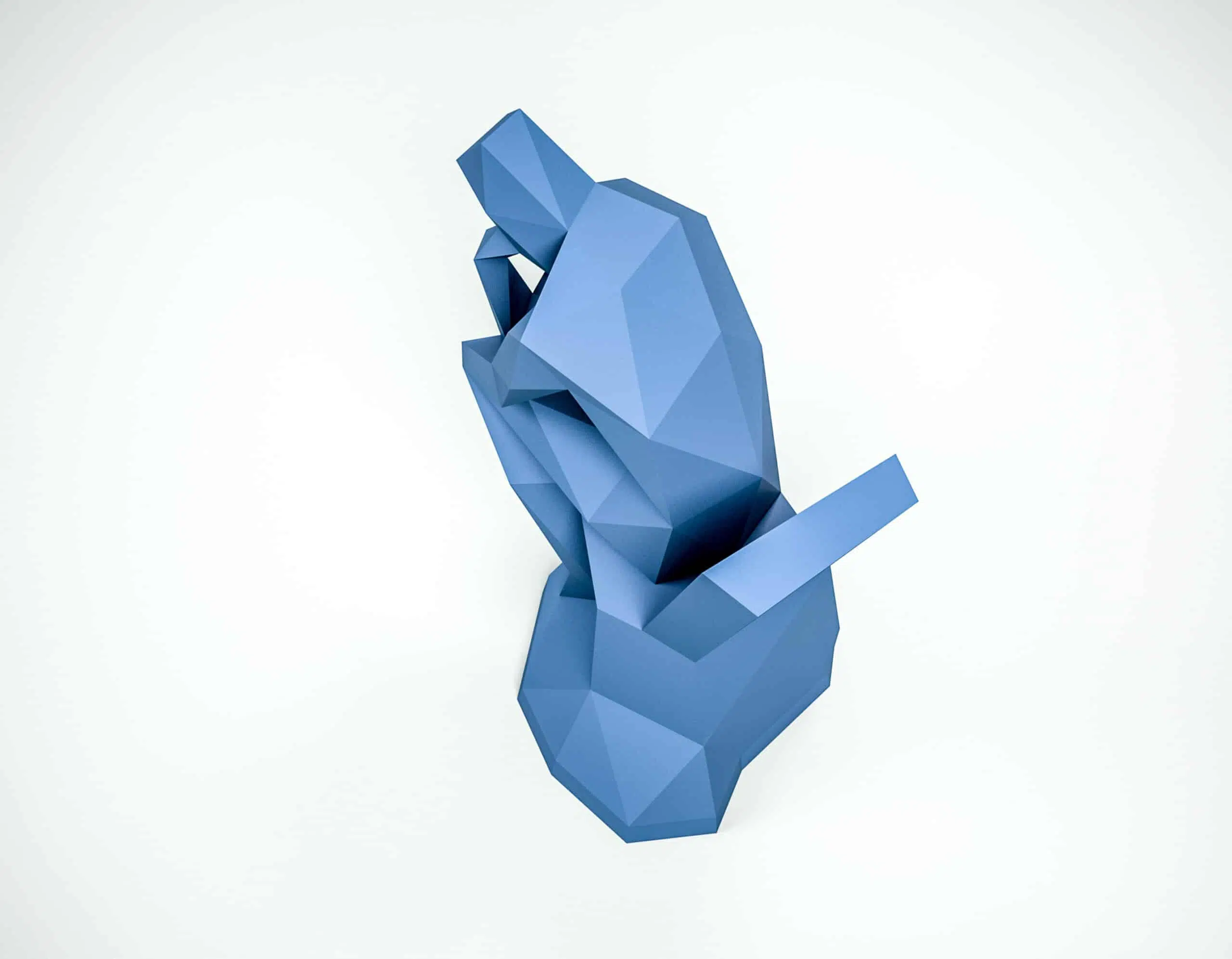 Papercraft do Pensador em origami, montado