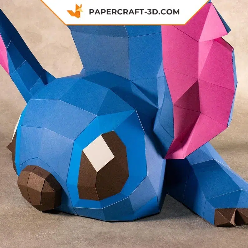 Papercraft Stitch acrobático 3D, montado