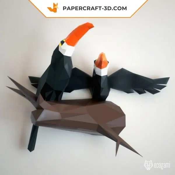 Origami papercraft toucan couple