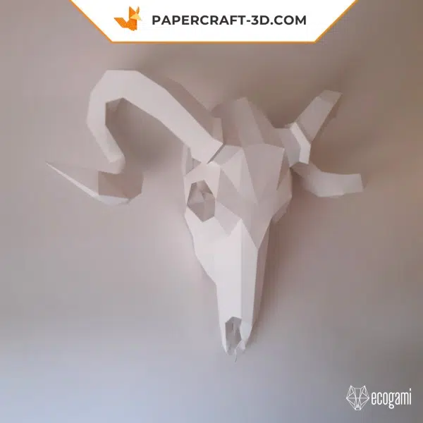 Papercraft cráneo de carnero en origami 3D, vista lateral