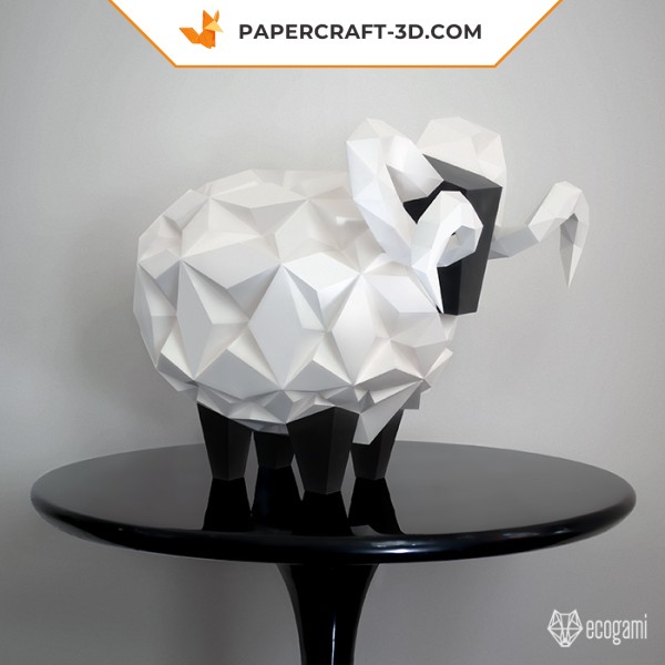 Papercraft sheep in 3D origami