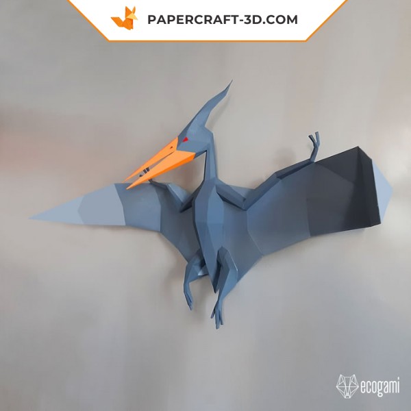 Papercraft of pterodactyl in 3D origami