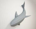 Papercraft de tiburón gris mural en origami 3D